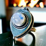 Moonstone Rainbow Natural Gemstone .925 Sterling Silver Locket Poison Ring (Size 8)