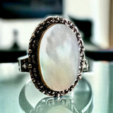 Mother of Pearl Natural Gemstone .925 Sterling Silver Oval Scalloped Ring (Size: 7)