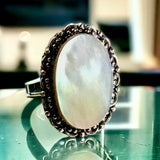 Mother of Pearl Natural Gemstone .925 Sterling Silver Oval Scalloped Ring (Size: 7)