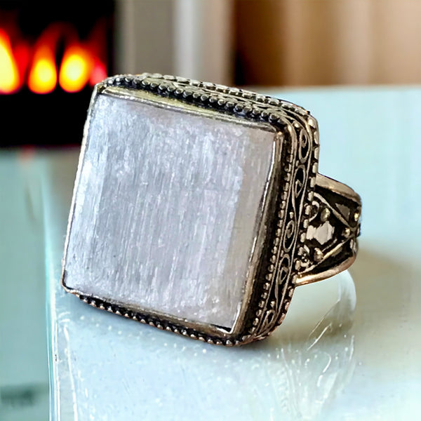 Emerald 9-Stone Ring (Size 6) – Taos Rockers