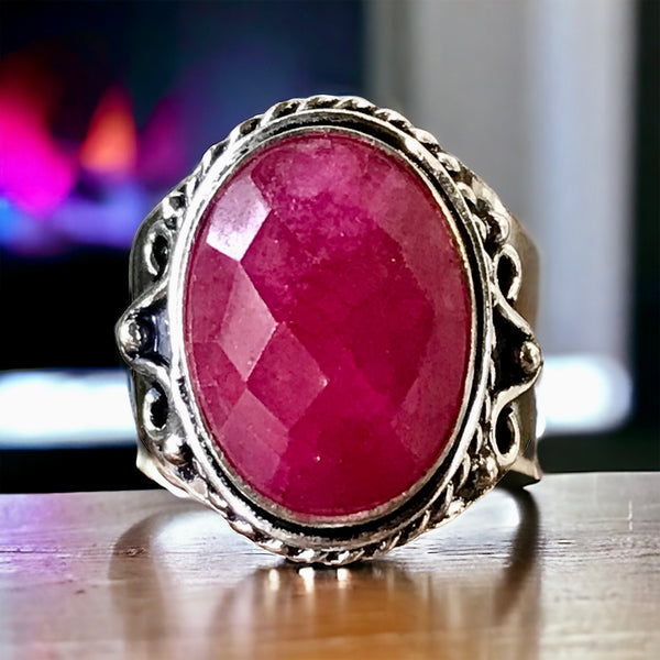 Ruby Natural Gemstone Faceted .925 Sterling Silver Oval Ring (Size 7.5)