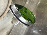 Peridot Faceted Gemstone .925 Sterling Silver Point Statement Ring (Size 7.5)