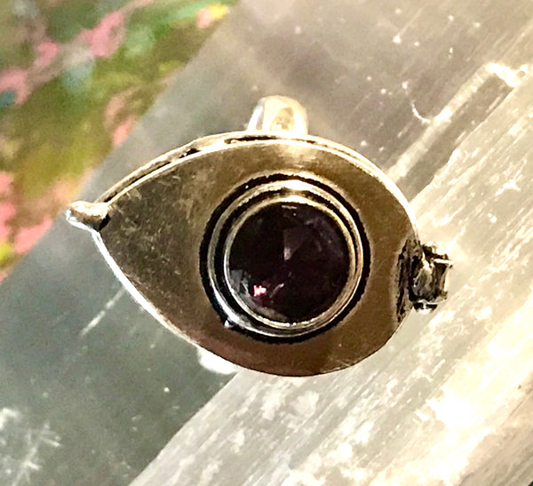 Amethyst Gemstone .925 Sterling Silver Poison Ring (Size 9.5)