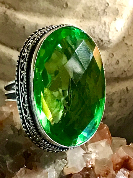 Peridot Natural Genuine Faceted Gemstone .925 Sterling Silver Ring (Size: 7.5)