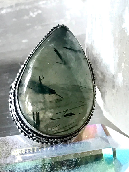 Prehnite Natural Gemstone .925 Sterling Silver Ring (Size: 7.75)